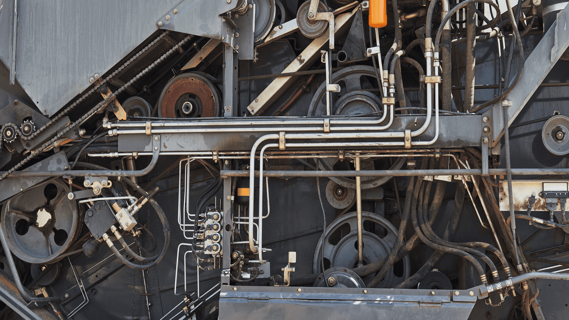 엔진 및 기계류 점검